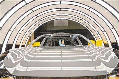 新能源汽車產業 創新驅動發展，新興能源技術研發引領未來